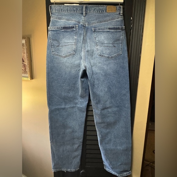 AE baggy straight highest rise size 6 Short - Picture 5 of 5